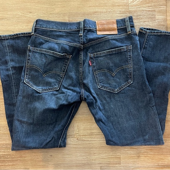 512™ LEVI’S SLIM TAPER FIT MEN'S JEANS Dark Wash 31x30 - Picture 4 of 6